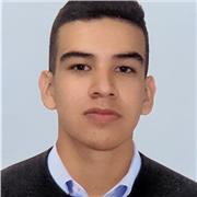 Normalista con énfasis en docencia, estudiado en el instituto Colombo Americano, enseñanzas a base de lo cotidiano sin centrarse mucho en la gramática, tradicional. buena empatía y disposición a cualquier duda con fines de aprendizaje completo y caracterí